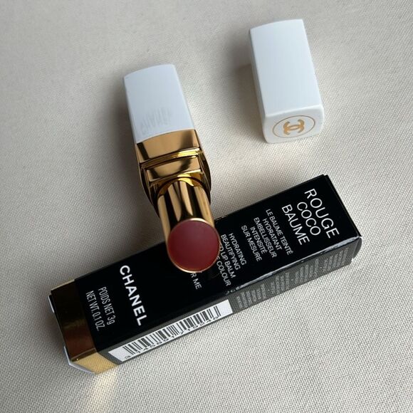 CHANEL Rouge Coco Baume Fall For Me Timted Lip balm - Picture 9 of 12